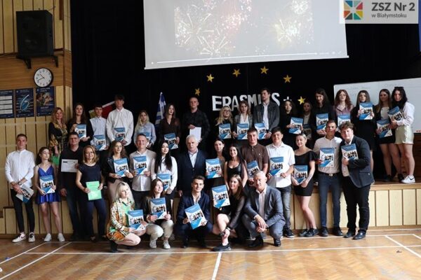 Wręczenie Certyfikatów Europass-Mobilność w ramach projektu „Erasmus+”